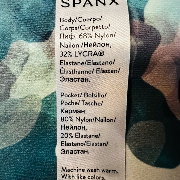 SPANX Women’s Colorful Crop Leggings Size Medium - Picture 4 of 11